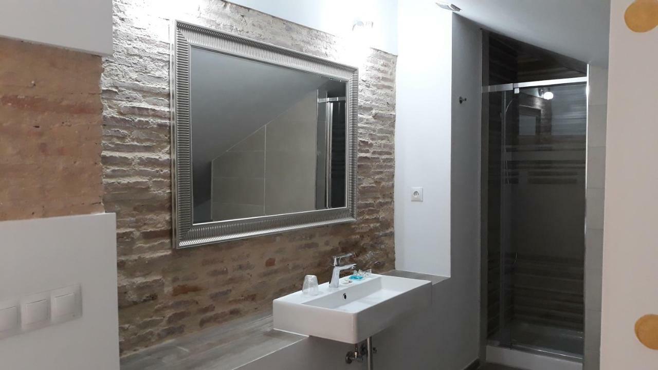 Puerta Alameda Suites Ronda Luaran gambar
